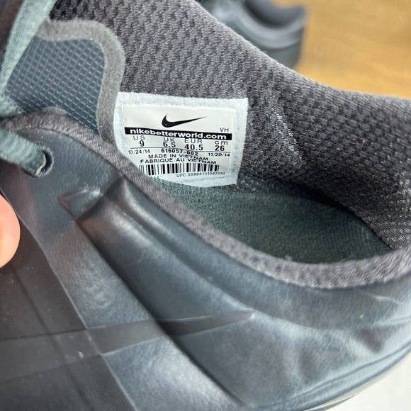 Nike Shoes‎ Womens 9 Black Studio Trainer Running Training Sneakers 616057-002 - Picture 10 of 10